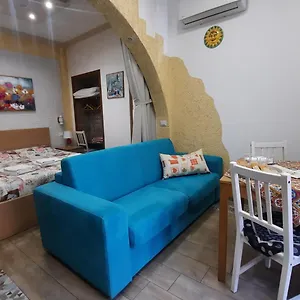  Holiday home Il Sole Della Guilla